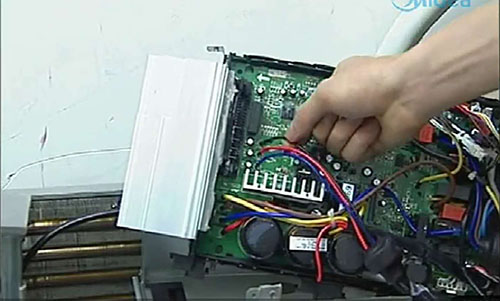 张湾美的空调电话是多少